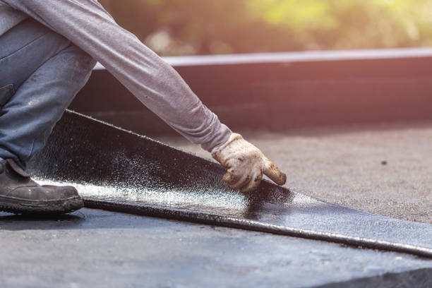 Professional Crawl Space Encapsulation technician working in Perrysville, IN